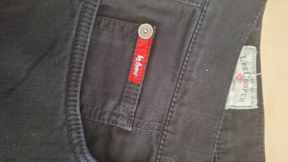 Jeansy Lee Cooper 34/32 - czarne