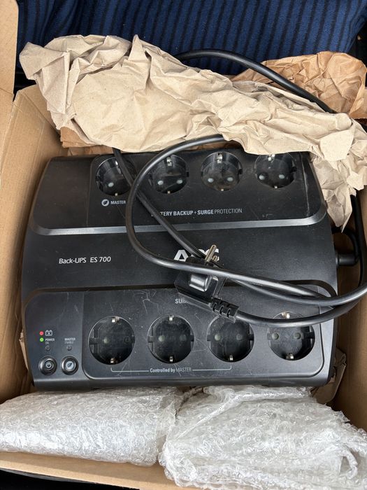 дбж APC Back UPS ES 700