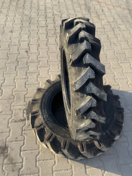 Opona 8.3-20 8PR ROSAVA   V-105A 102A8 TT diagonalna z dętką