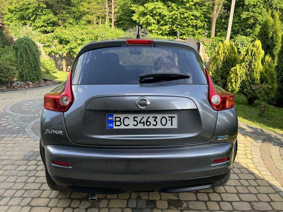 Нісан жук/Nissan Juke