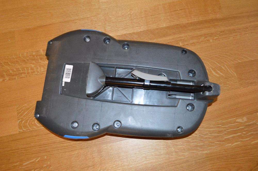 baza Baby Safe ROMER Britax mocowana za pomocą pasów