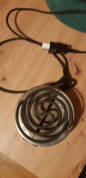 Sprzedam kuchenkę PRL z 1976r