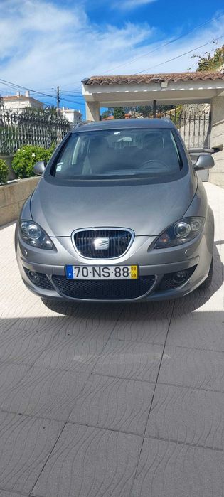 SEAT ALTEA XL com muito bom estado