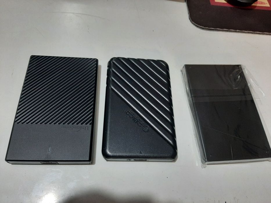 USB 3.0 External Hard Drives, 320 GB64284346343811122