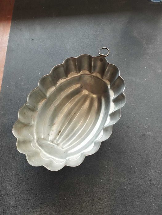 Forma em cobre Galo Português decorativo