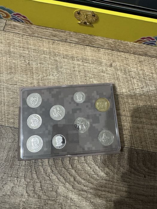 Продам монеты Серебро