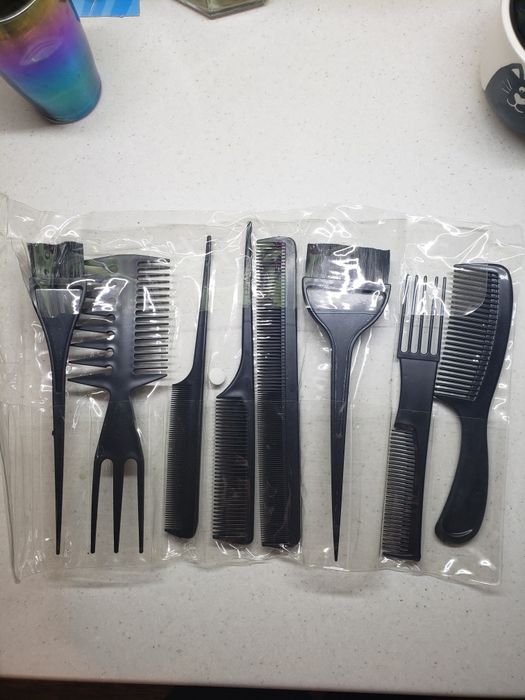 Комплект расчёсок для парикмахеров