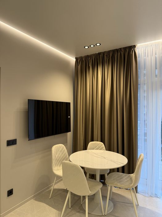 Продаж елітної квартири в ЖК Кристал, преміум ремонт | Crystal