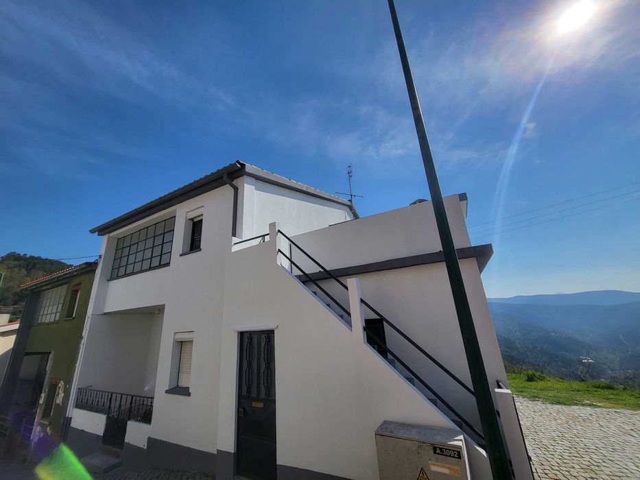 Venda de Moradia Serra da Estrela — Seia, São Romão E Lapa Dos Dinheiros, Guarda