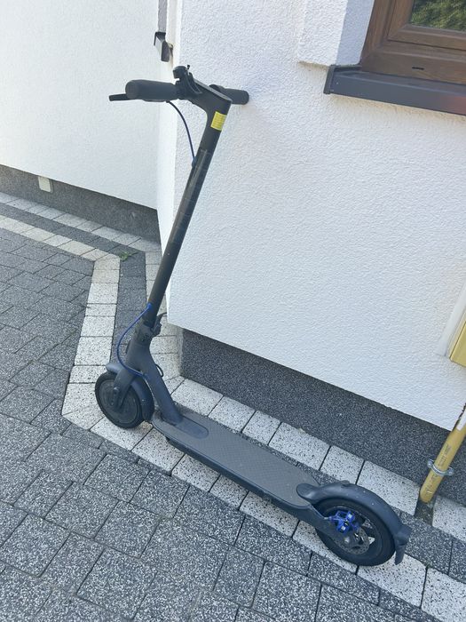 Hulajnoga elektryczna Xiaomi Mi Electric Scooter 3