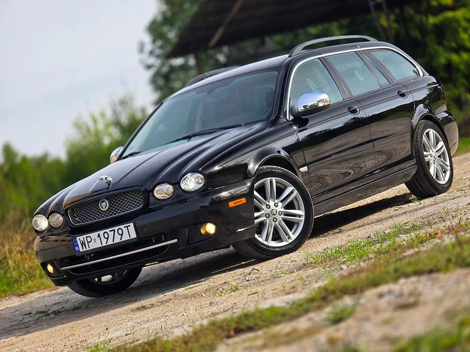 Jaguar X-Type