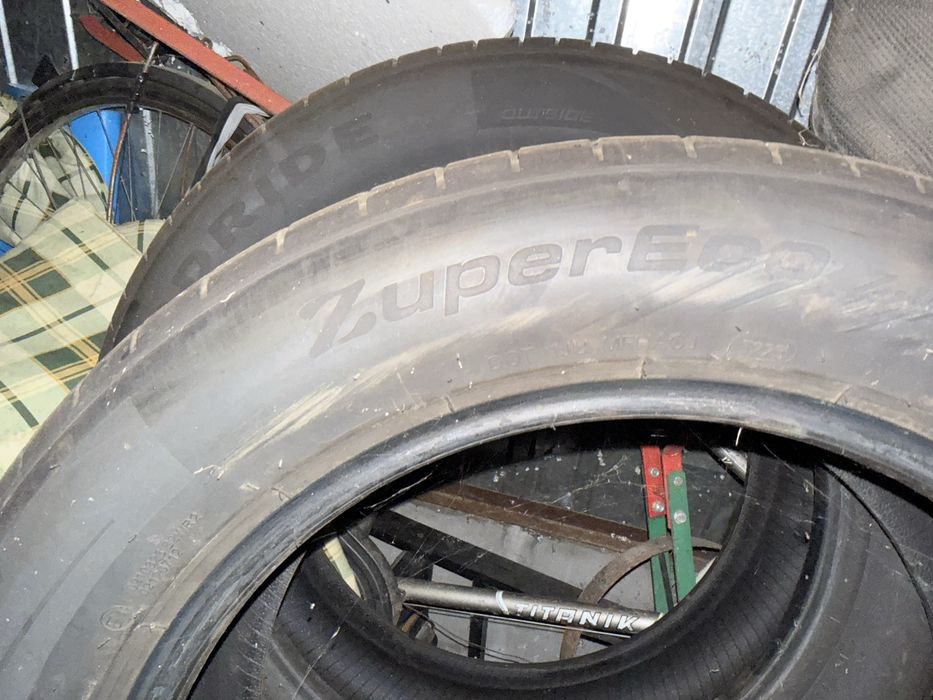 Opony 235/55 r18 bardzo dobry stan