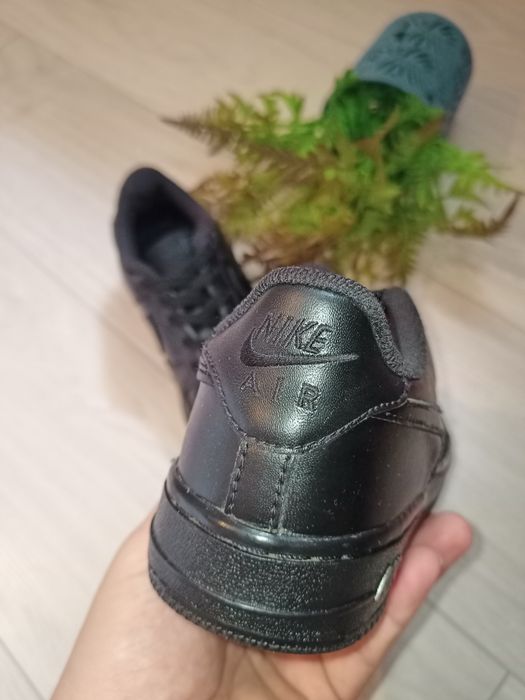 Оригинал Nike air force 1 07, артикул CW 2288-001р-р36,5..стелька23,5