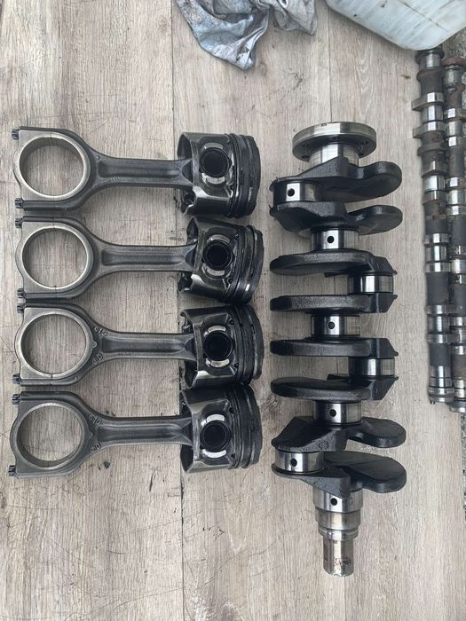 Коленвал колінвал 1.6 Hdi TDCI Ford Citroen Peugeot Fiat