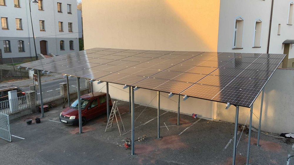 Instalacja fotowoltaiczna 10kWp + magazyn 16kWh + turbina 3kW + montaż