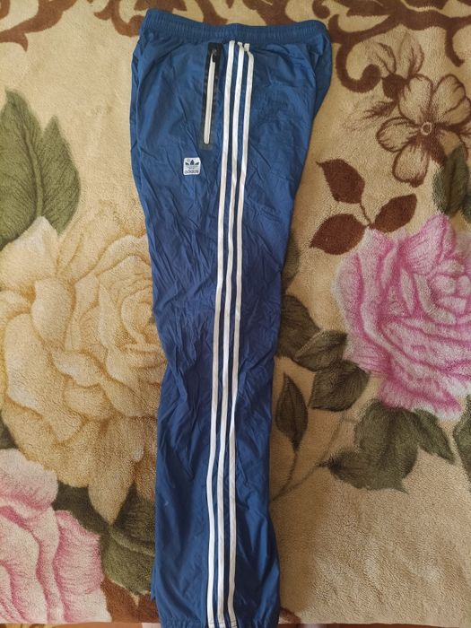 Штани adidas розмір( М)