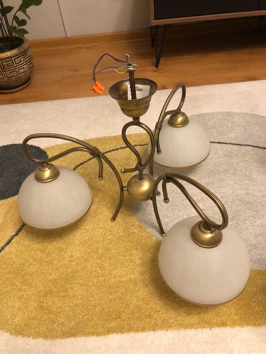 Zestaw lamp sufitowych (3-kloszowa i dwie pojedyncze)