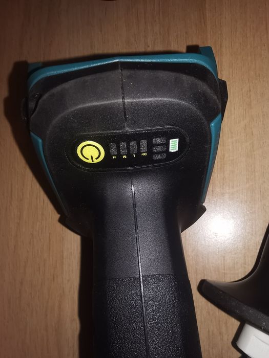 Makita Dga504 bezszczotkowa szlifierka kątowa  18V