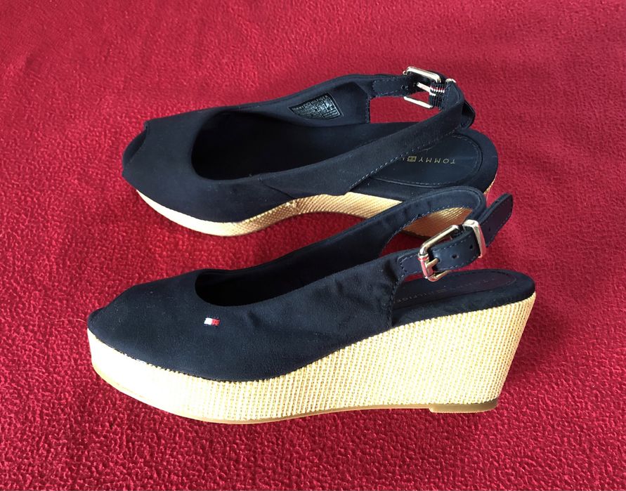 TOMMY HILFIGER R.37 sandały, koturn, super buty
