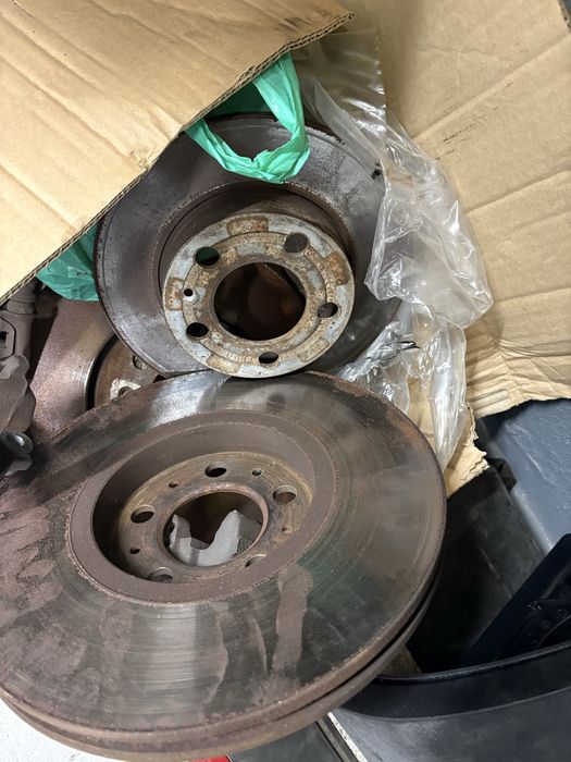 Travagem completa Golf 4 mk4 1.8t usada