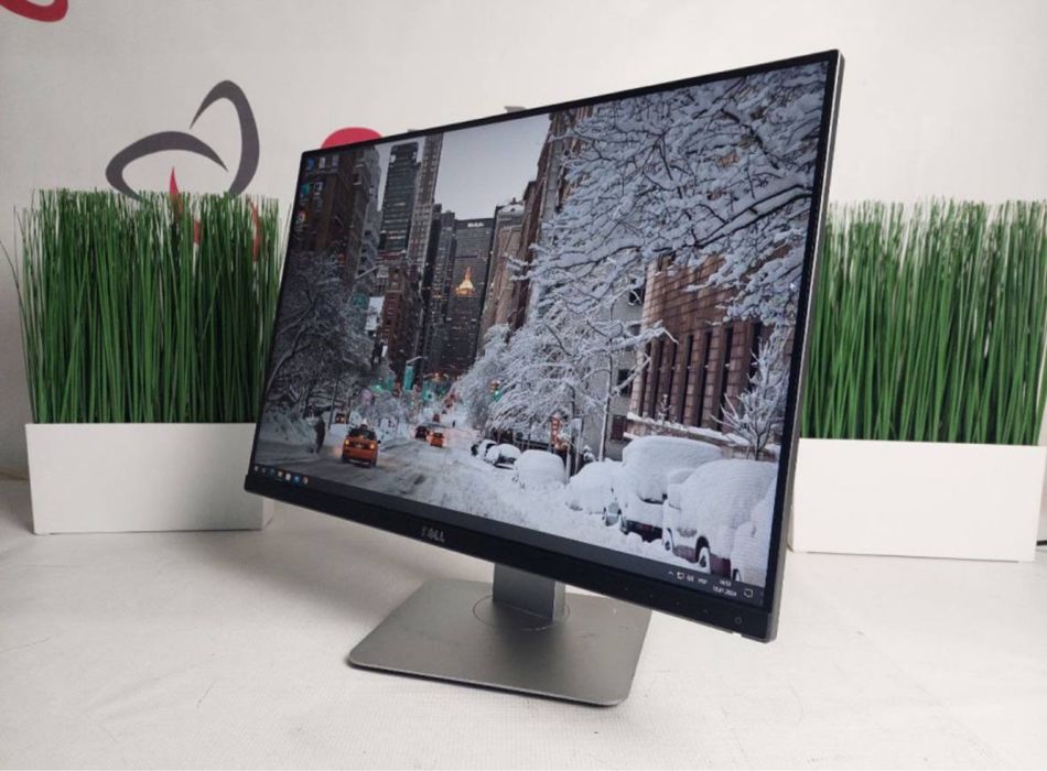 Монітор безрамковий Dell UltraSharp U2415