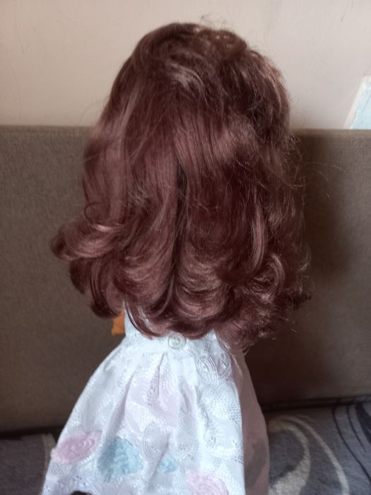 Продам гарну колекційні ляльку гдр