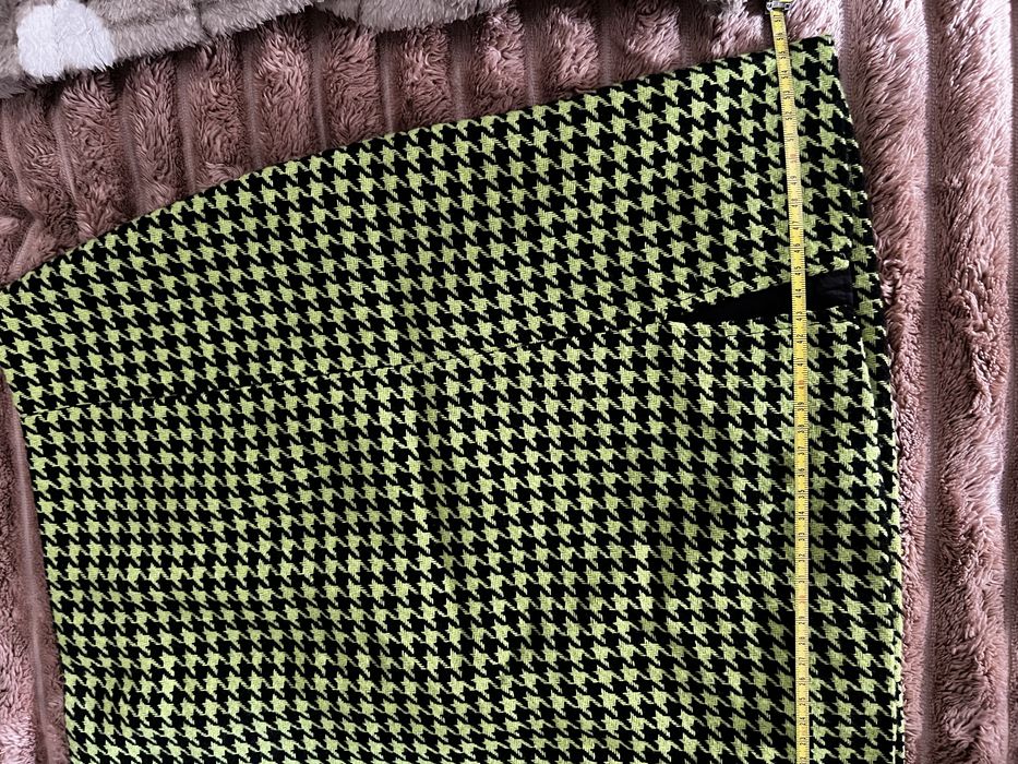 Тепла спідниця.