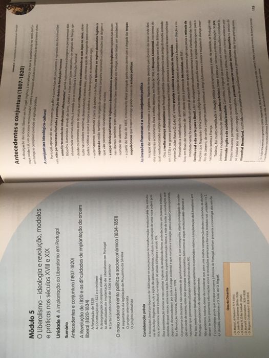 Livro "Preparação para o Exame Nacional de História A" (12º ano)