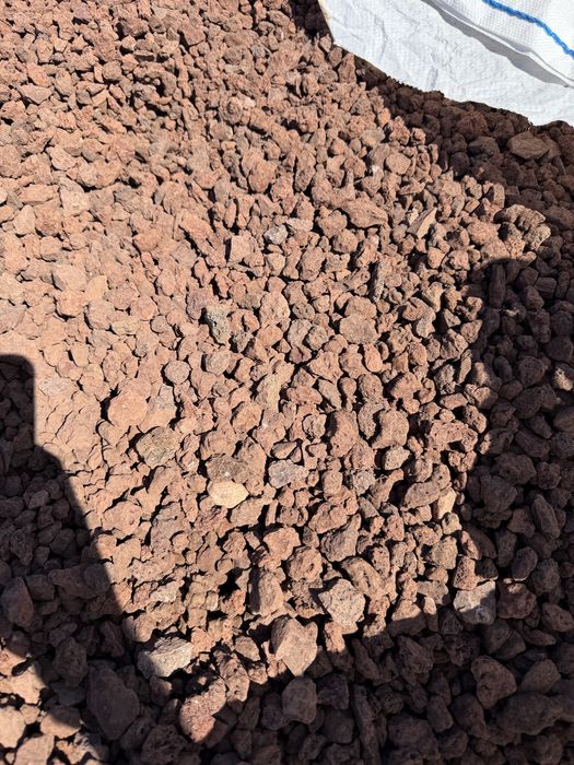 Pedra vulcanica Castanha! PREÇO DE REVENDA!