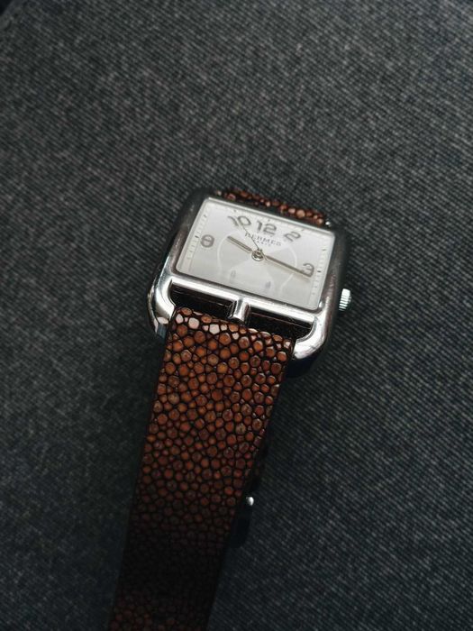 Hermès Cape Cod Grandes Heures Ref. CD6.810 Automático