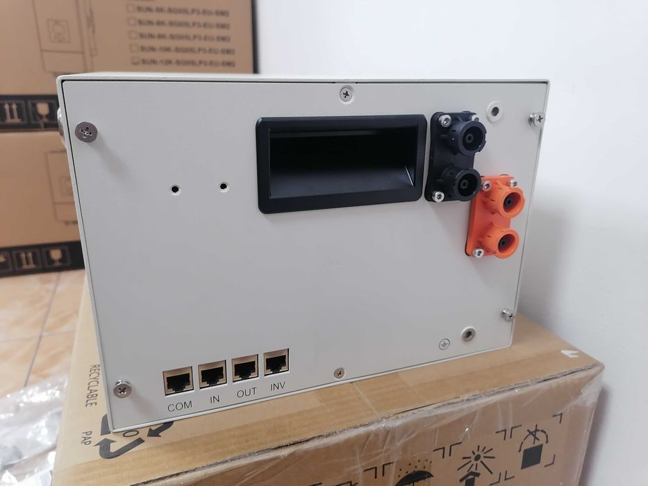 Акумуляторна батарея BYD BatteryBox LV5.0+ 51.2V 100AH