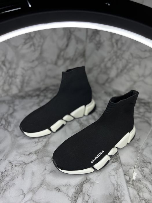 Кроссовки balenciaga speed trainer оригинал размер 40 новые