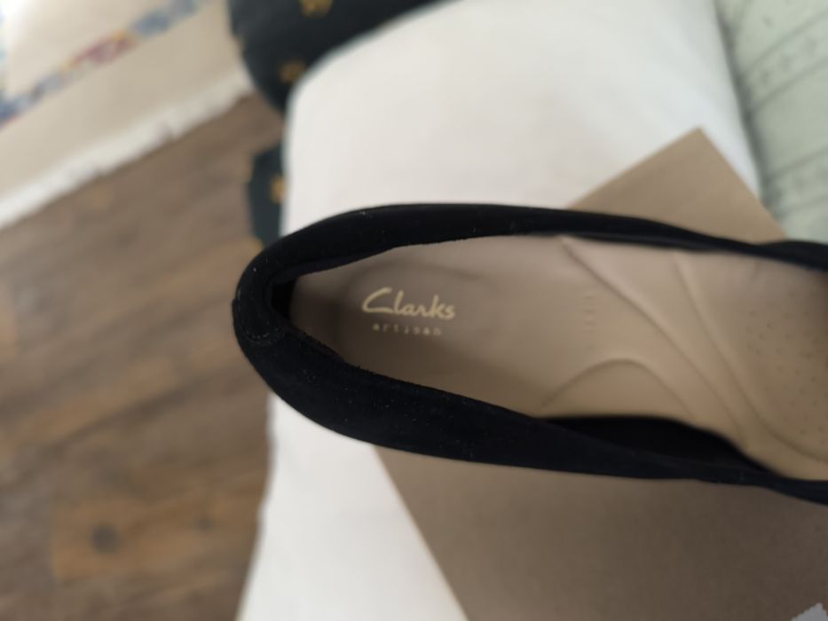 Sapatos altos Clarks pretos como novos oeiras