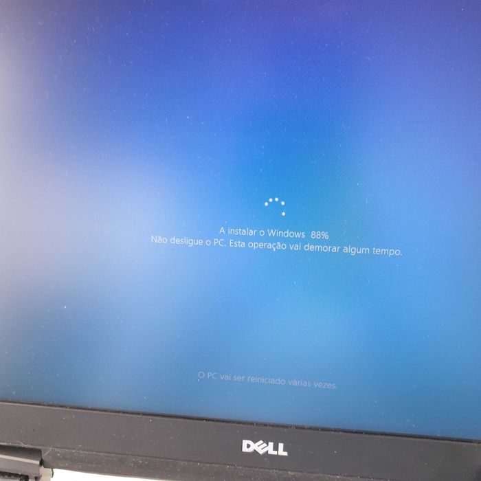 Dell E5440 Display 14" LED HD WXGA, 40-Pin, Remaining Parts Available Upon Request64740820586241121