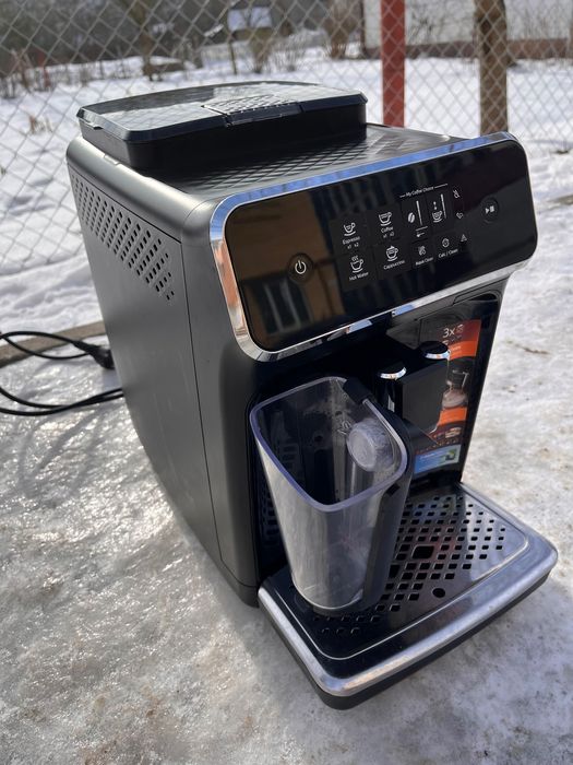 Кавомашина Philips LatteGo Кавоварка Кавова Машина Philips EP 2300