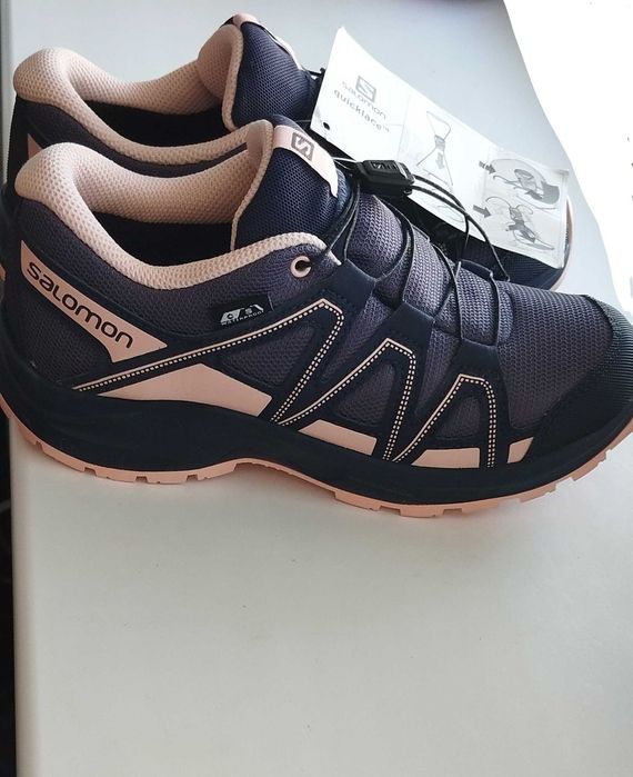 Продам кроссовки фирменные Salomon