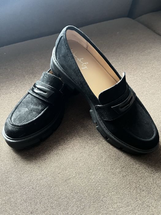 Туфлі лофери жіночі