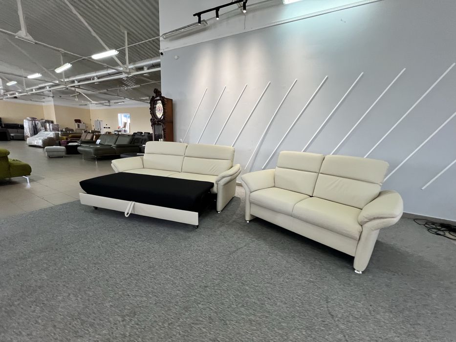 Два дивани шкіряні трійка розкладний двійка виставкові стан нові