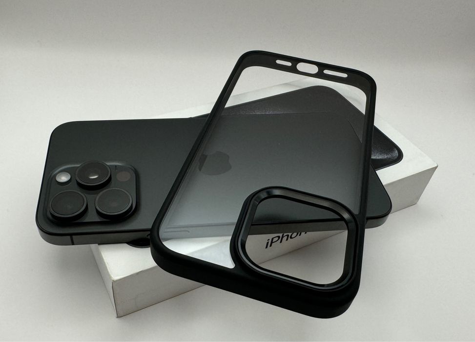 Чехол IPhone 15 Pro  black, 16 Pro Max-11 Pro Max, Xr, Xs, не желтеет