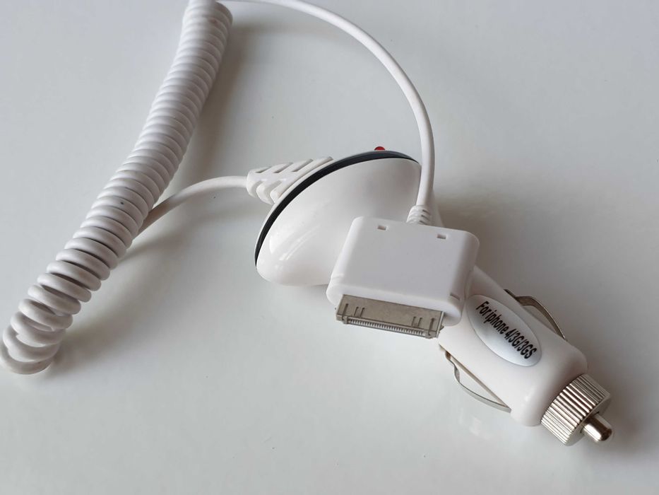 автомобільне  30pin зарядне  прикурювачi iPhone 3G, 3GS, 4 та 4S
