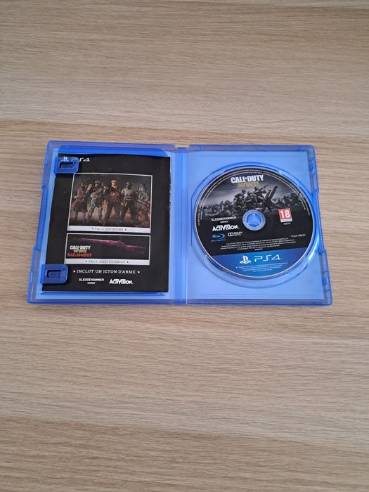 Jogo Call of Duty WWII Playstation 4 PS4