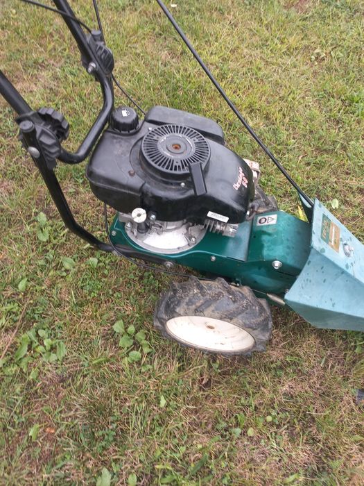 Kosiarka listwowa MTD