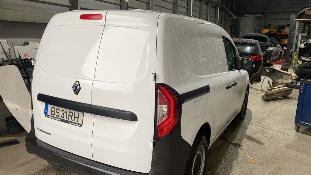 Renault Kangoo como nova