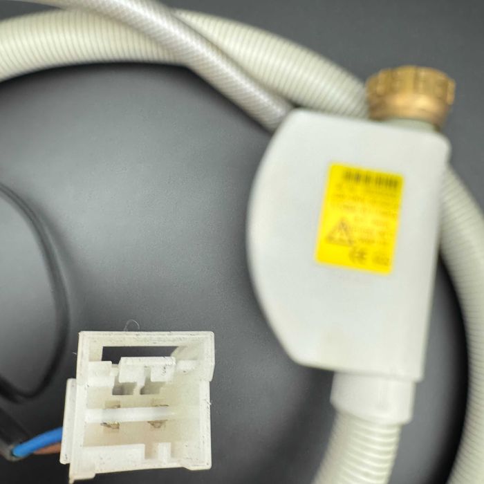 Wąż dopływowy aquastop zmywarki Miele