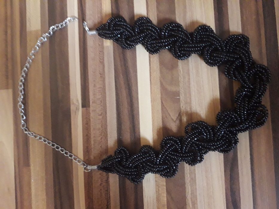 Продам украшения из бисера