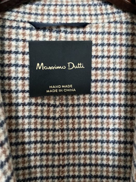 вовняне пальто в клітинку від бренду Massimo Dutti