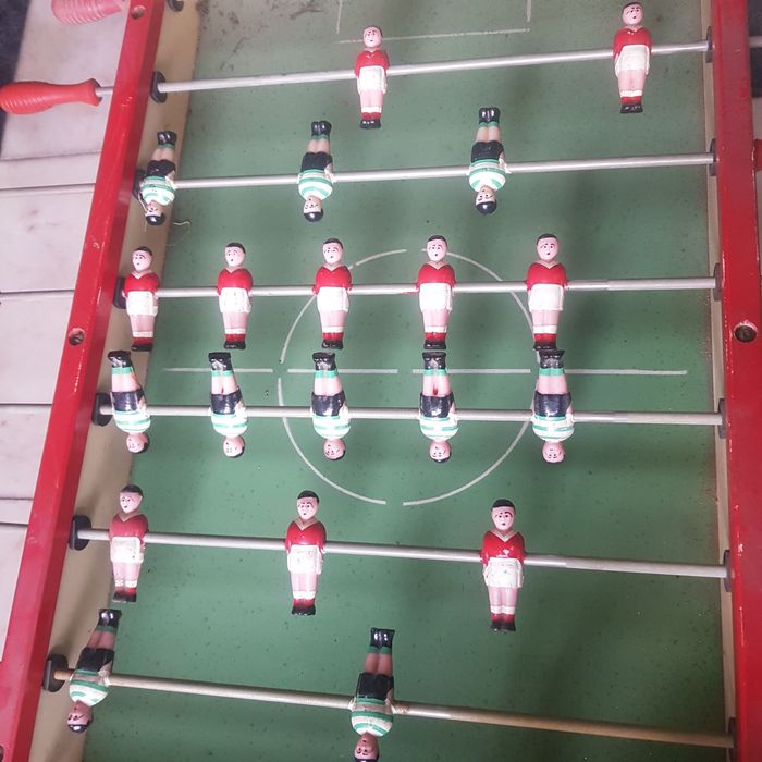 Mesa matraquilhos anos 70