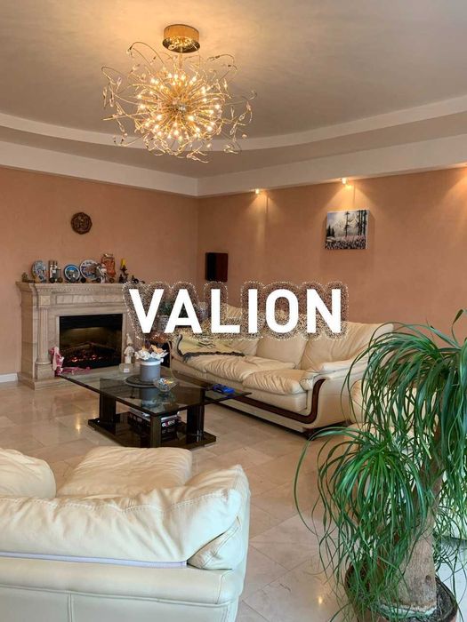 Продаж 5к.кв. Микільсько-Слобідська 4д  метро Лівобережна