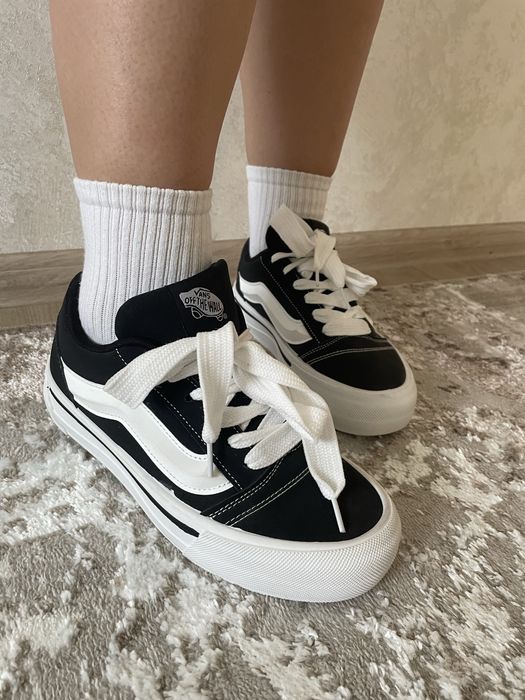 Кеди vans of the wall 39 розмір