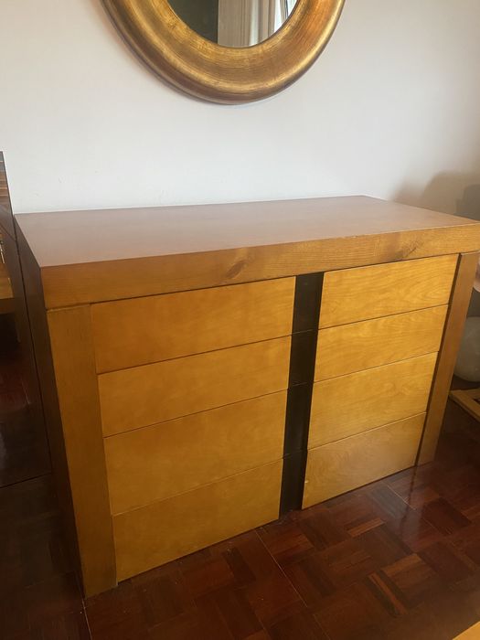 Quarto de casal em madeira macica